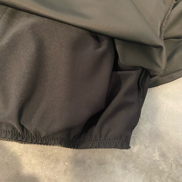 Black Colorblock Short Sleeve Crew Neck Swim Dress Size 1XL Modest Bralette - Picture 7 of 9